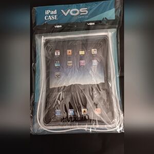 Waterproof CASE  (NWT)